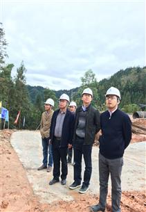 三江縣副縣長雷道理率隊到易地扶貧搬遷項目視察